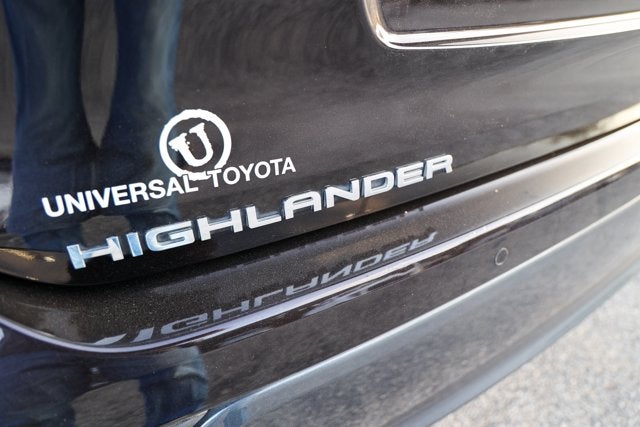 2022 Toyota Highlander Limited