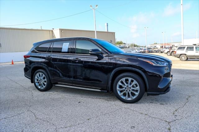 2022 Toyota Highlander Limited