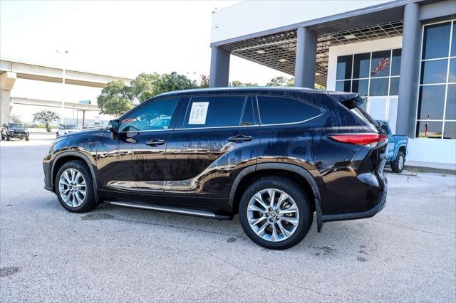 2022 Toyota Highlander Limited