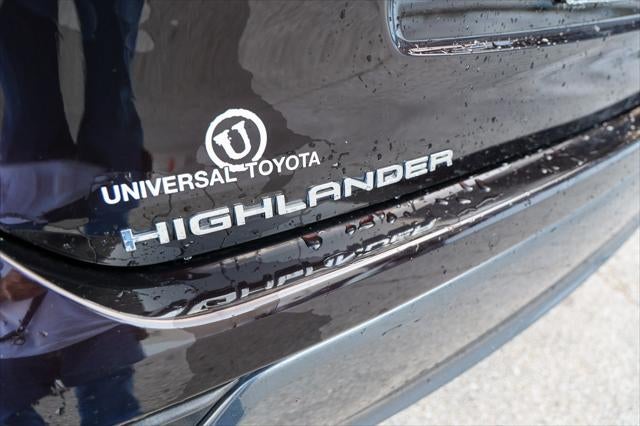2022 Toyota Highlander Limited