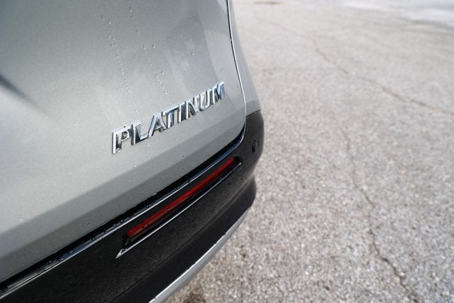 2025 Toyota Sienna Platinum