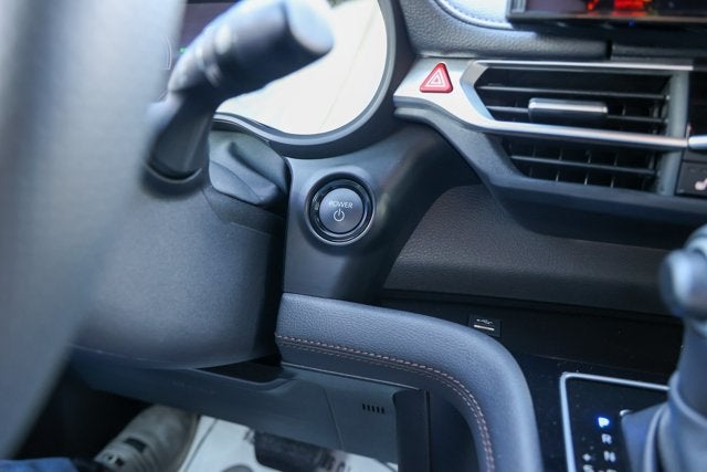 2025 Toyota Sienna Platinum