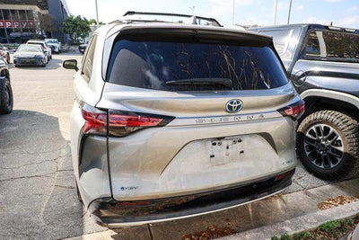 2025 Toyota SIENNA PLATINUM Platinum