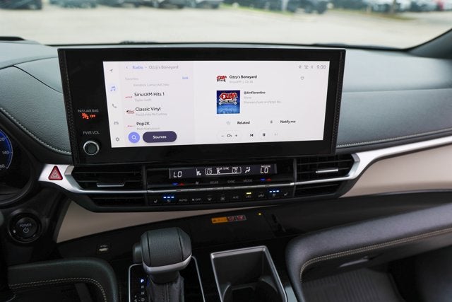 2025 Toyota SIENNA PLATINUM Platinum