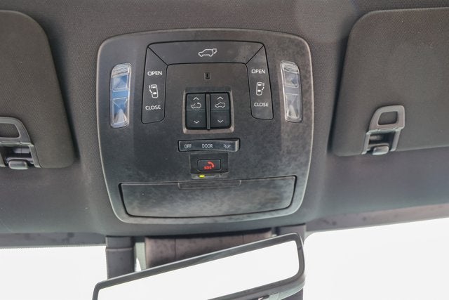 2025 Toyota SIENNA PLATINUM Platinum