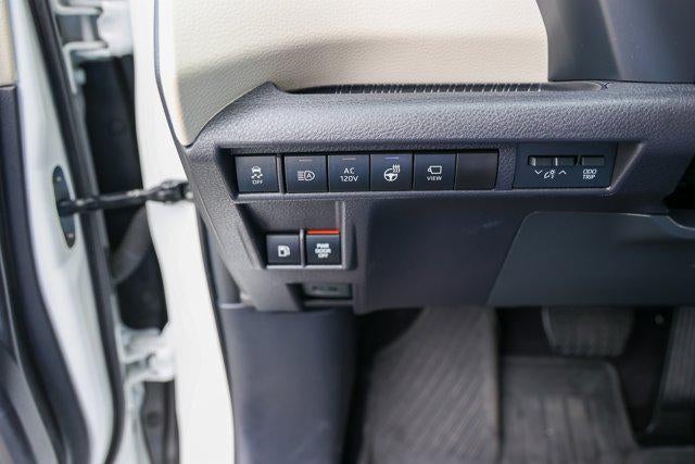 2025 Toyota SIENNA PLATINUM Platinum