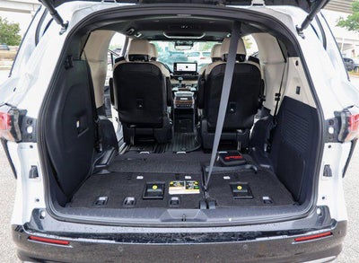 2025 Toyota SIENNA PLATINUM Platinum