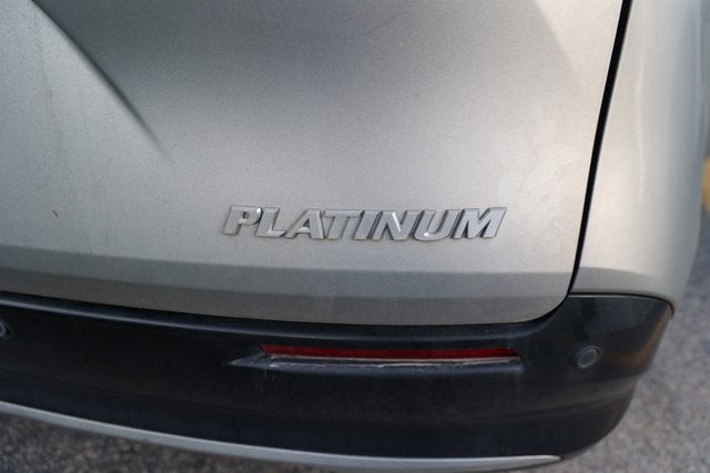 2025 Toyota Sienna Platinum