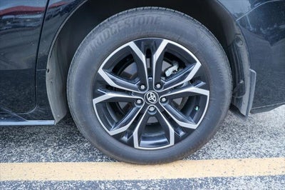 2025 Toyota Sienna Platinum