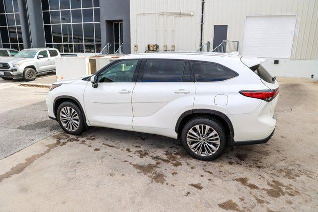2020 Toyota HIGHLANDER Platinum