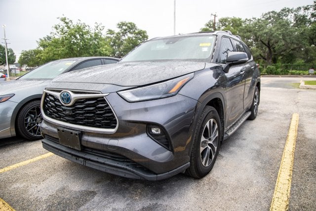 2022 Toyota Highlander Hybrid Hybrid Bronze Edition