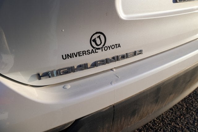 2022 Toyota HIGHLANDER XLE