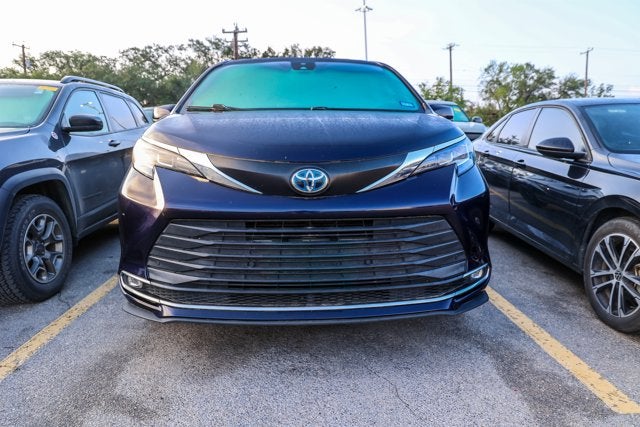 2022 Toyota Sienna XLE