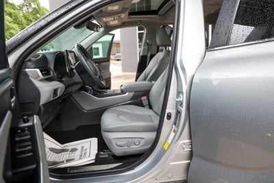 2023 Toyota Highlander Hybrid Hybrid XLE