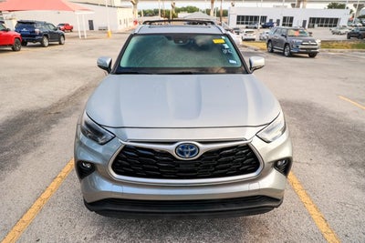 2023 Toyota Highlander Hybrid XLE