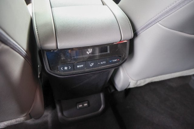 2023 Toyota Highlander Hybrid Hybrid XLE