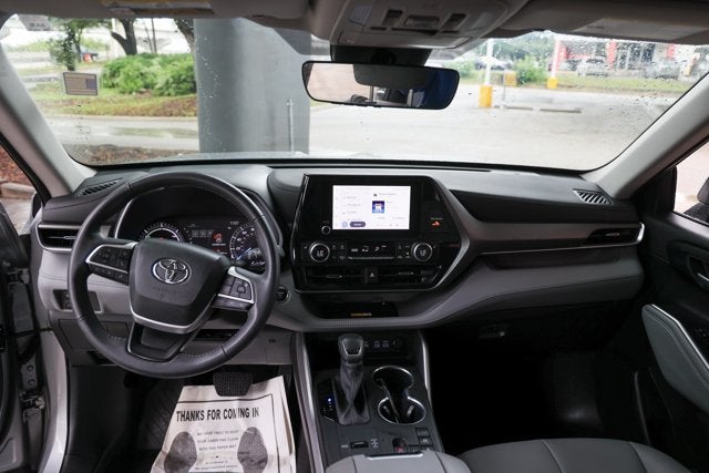 2023 Toyota Highlander Hybrid Hybrid XLE