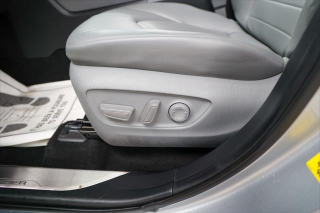 2023 Toyota Highlander Hybrid Hybrid XLE