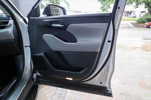 2023 Toyota Highlander Hybrid Hybrid XLE
