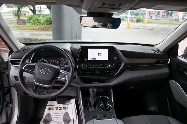 2023 Toyota Highlander Hybrid Hybrid XLE