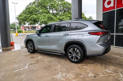 2023 Toyota Highlander Hybrid Hybrid XLE