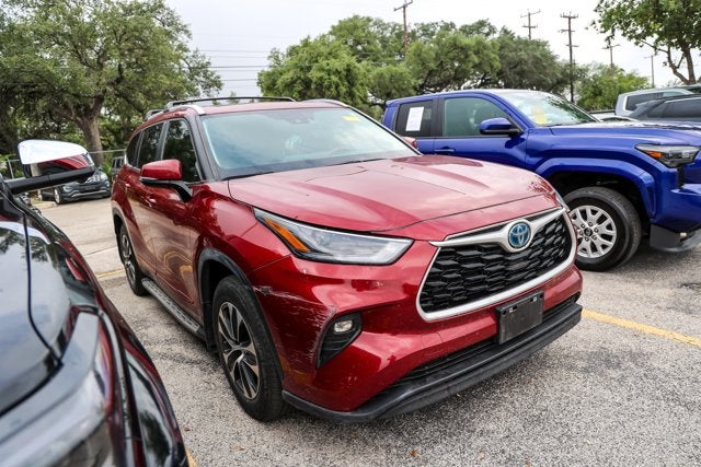 2024 Toyota Highlander Hybrid Hybrid XLE
