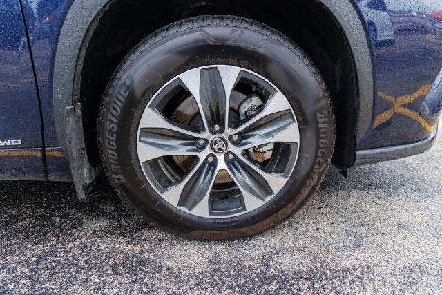 2026 Toyota Highlander Hybrid Hybrid XLE