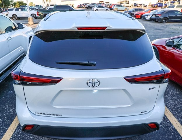 2026 Toyota Highlander Hybrid XLE