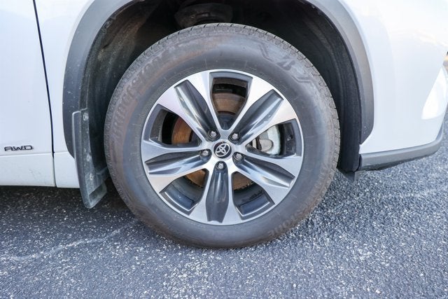 2026 Toyota Highlander Hybrid XLE