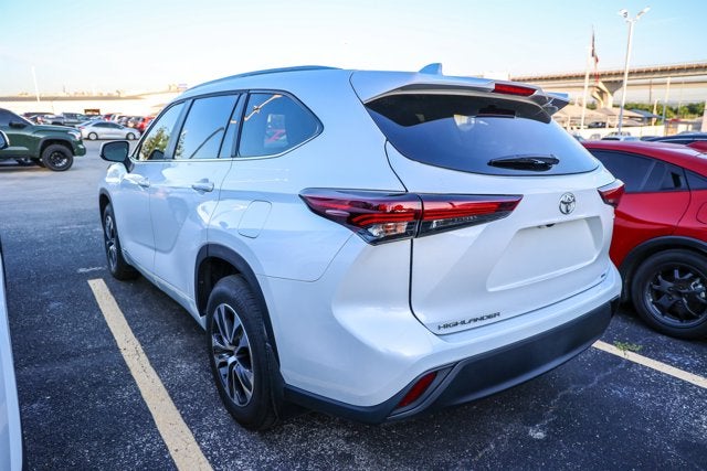 2026 Toyota Highlander Hybrid XLE