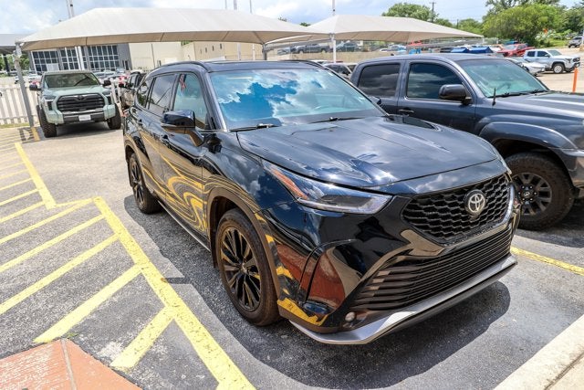 2023 Toyota Highlander XSE