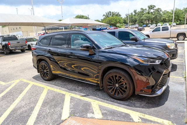 2023 Toyota Highlander XSE