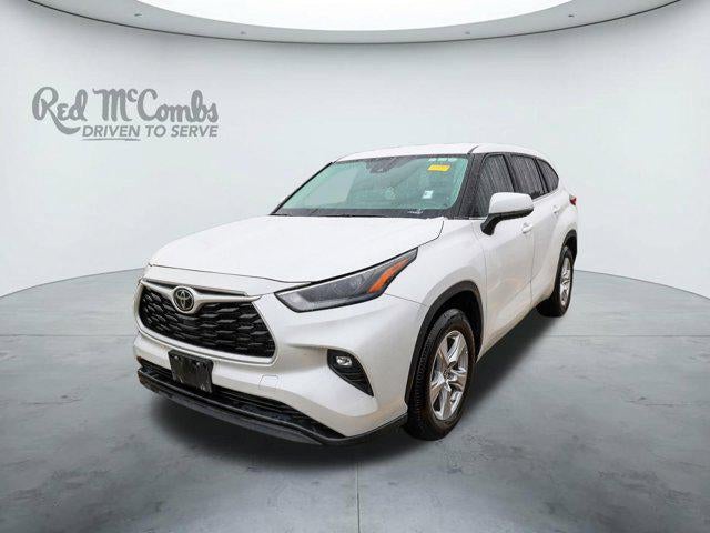 2024 Toyota HIGHLANDER LE