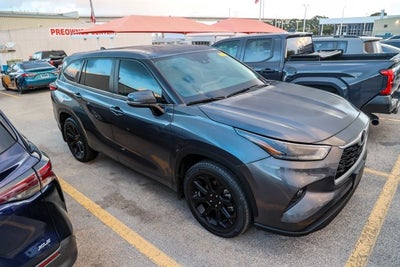 2023 Toyota Highlander LE