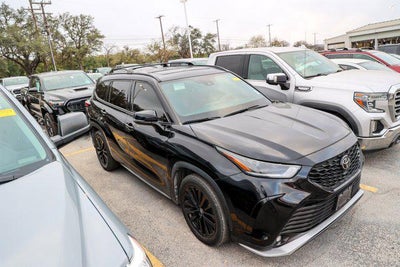 2023 Toyota HIGHLANDER XSE