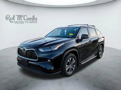 2025 Toyota HIGHLANDER XLE