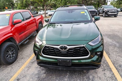 2023 Toyota Highlander XLE