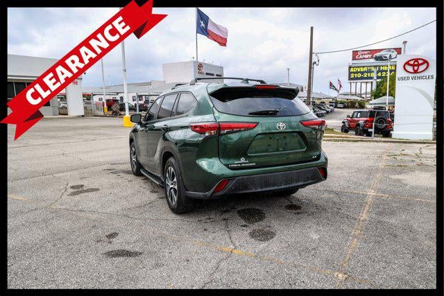 2023 Toyota Highlander XLE
