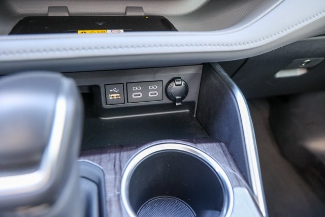 2024 Toyota Highlander Platinum