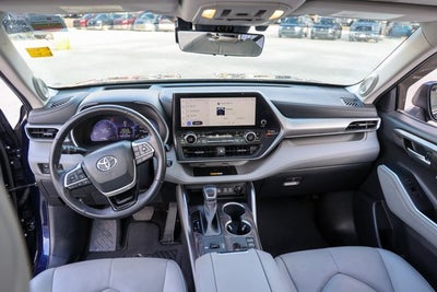 2024 Toyota Highlander Platinum