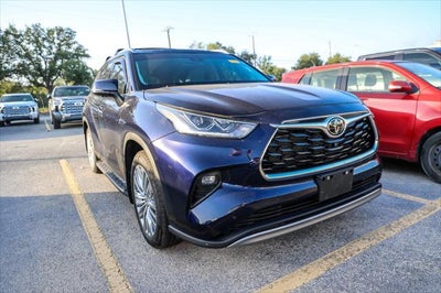 2024 Toyota Highlander Platinum