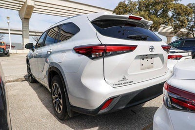 2023 Toyota HIGHLANDER XLE