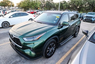 2024 Toyota Highlander XLE