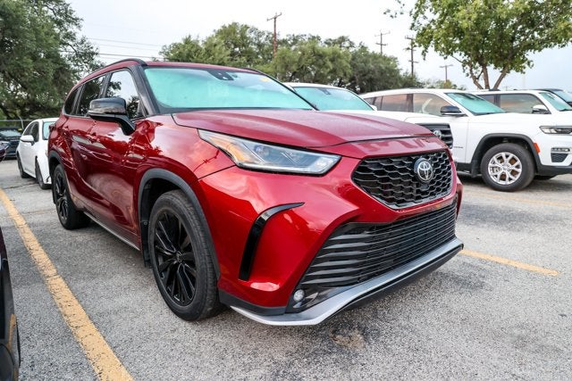 2023 Toyota Highlander XSE