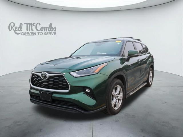 2025 Toyota Highlander LE