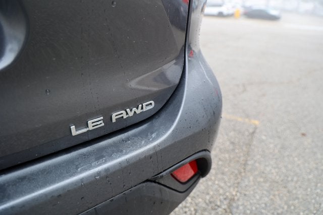 2024 Toyota HIGHLANDER LE