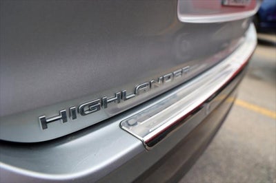 2025 Toyota Highlander Platinum