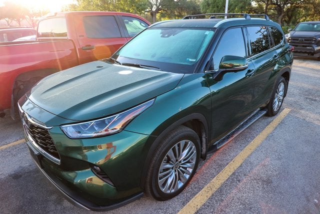 2025 Toyota HIGHLANDER Platinum