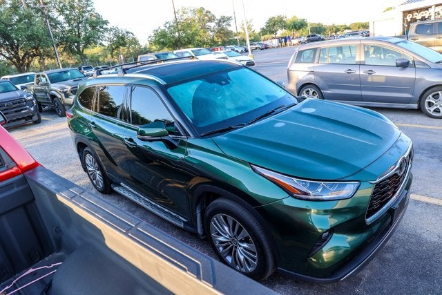 2025 Toyota HIGHLANDER Platinum