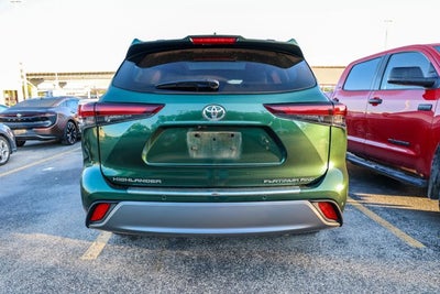 2025 Toyota HIGHLANDER Platinum
